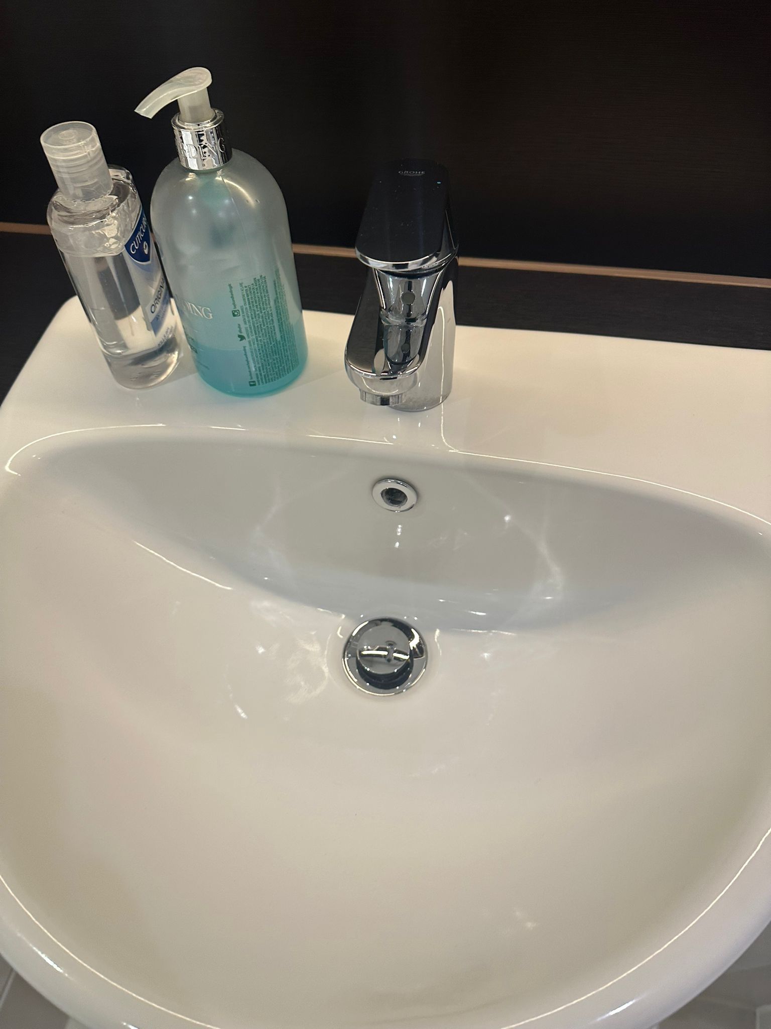 Deep Cleaning in Greenwich SE10 - Image 6