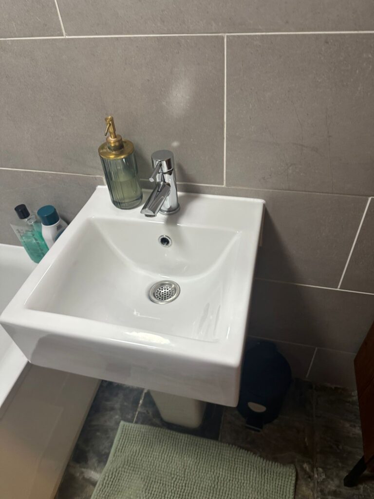 Deep Cleaning Services in Charlton - F&S - DC - Image 1